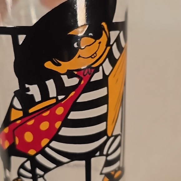 Vintage 1977 McDonalds Hamburglar Collectors Glass Action Series No Box - Picture 2 of 7
